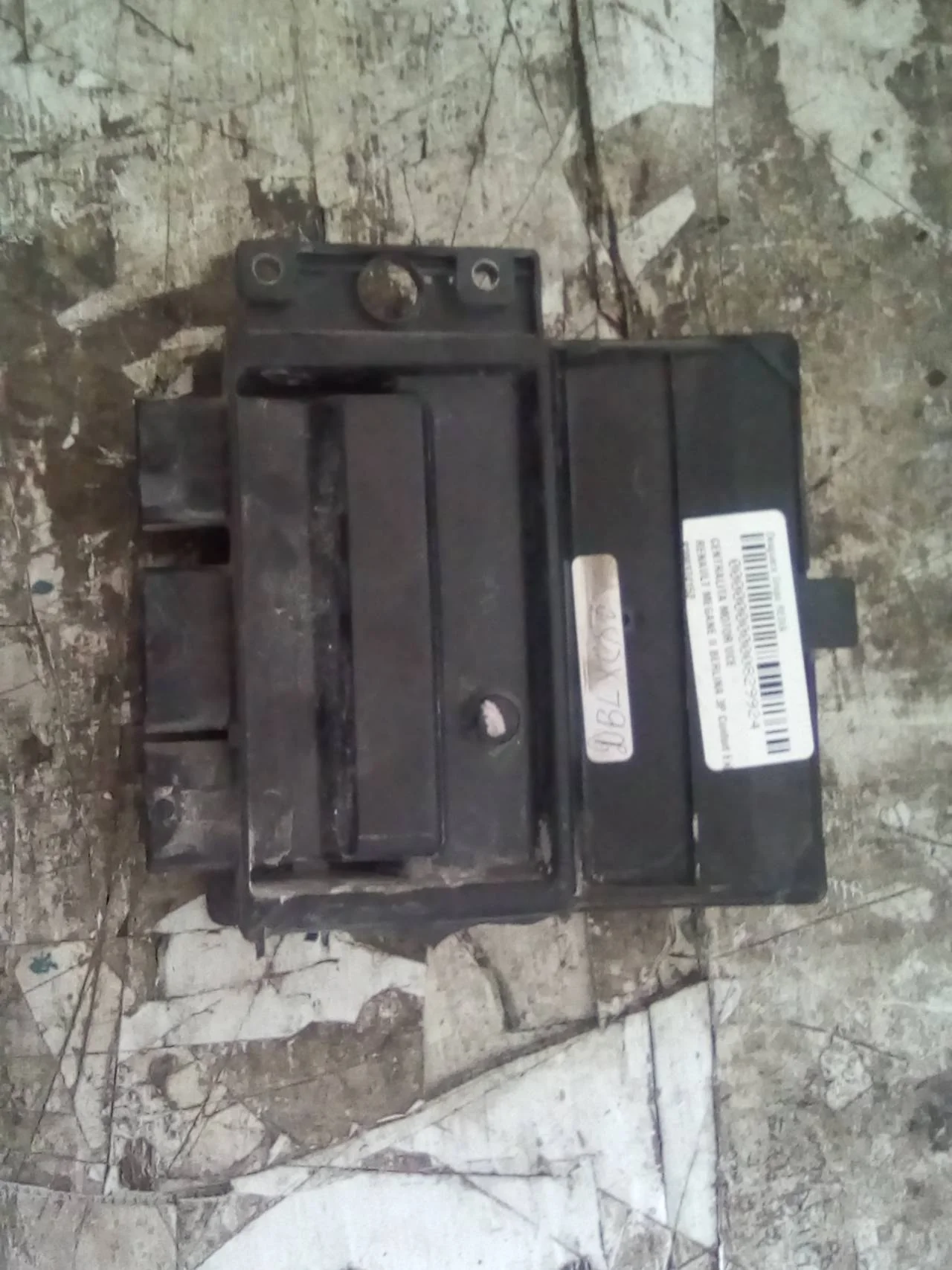 Foto de CENTRALITA MOTOR UCE RENAULT MEGANE II BERLINA 3P referencia 8200374152