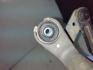 Foto de MOTOR LIMPIA DELANTERO KIA CEED (ED) referencia 3390312076 foto 3