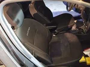 Foto de ASIENTO DELANTERO DERECHO DACIA DUSTER I 1.2 16V TCE CAT (125 CV / 92 KW) foto 2
