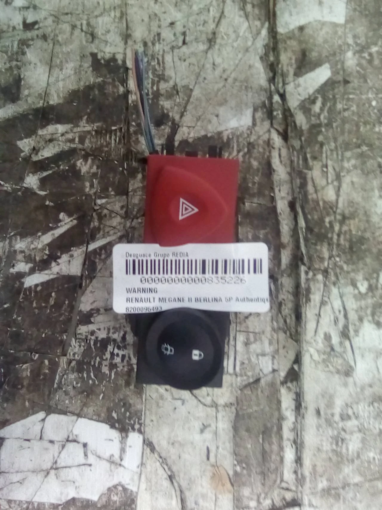 Foto de WARNING RENAULT MEGANE II BERLINA 5P 1.5 dCi Diesel (82 CV / 60 KW) referencia 8200095493