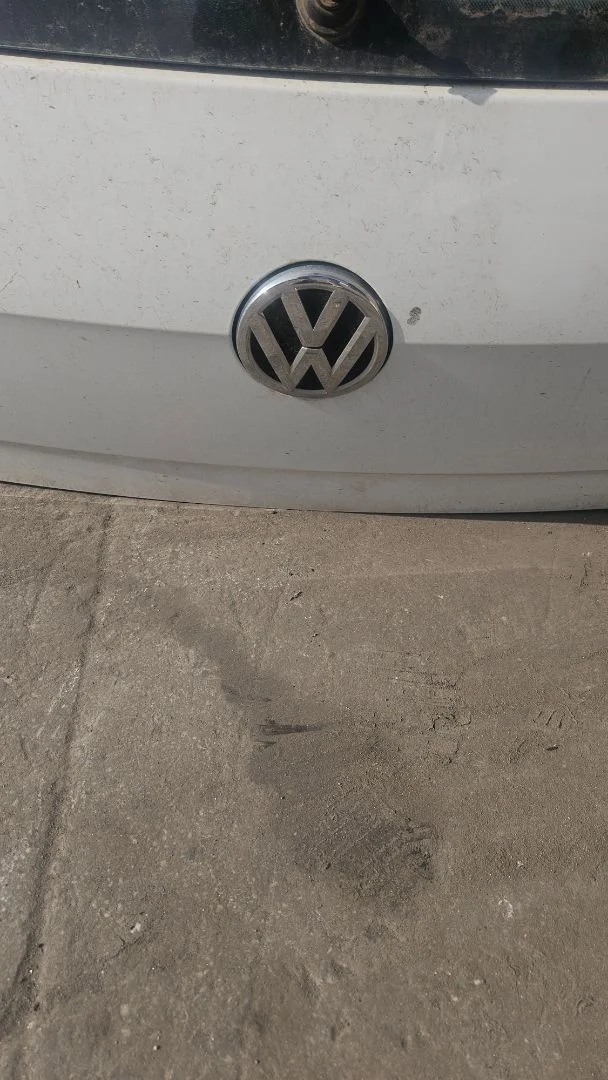 Foto de MANETA EXTERIOR MALETERO / PORTON VOLKSWAGEN GOLF VII BERLINA (BQ1/BE2) 1.6 TDI (116 CV / 85 KW) referencia VOLKSWAGEN GOLF VII LIM. (BQ1) READY2GO | 06.17 - 12.20