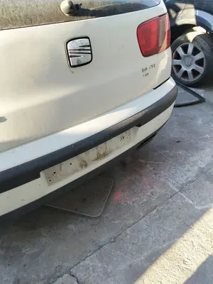 Foto de PARAGOLPES TRASERO SEAT IBIZA (6K1) 1.9 TDI (90 CV / 66 KW) referencia 6K6807421J FKZ foto 2