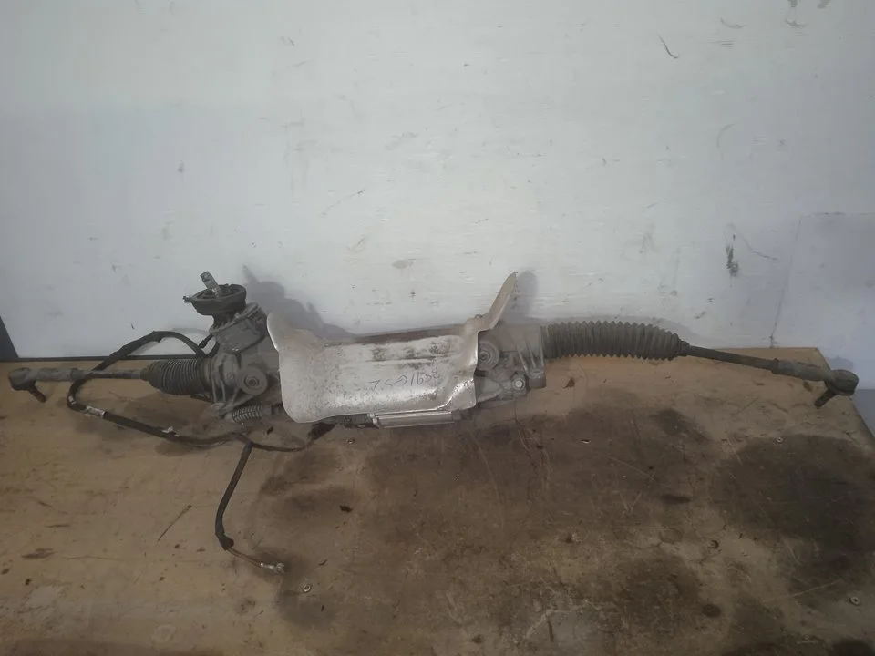 Foto de CREMALLERA DIRECCION VOLKSWAGEN GOLF VI (5K1)(10.2008) 2.0 TDI DPF (170 CV / 125 KW) referencia 1K1423051ED