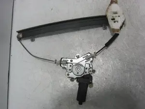 Foto de ELEVALUNAS DELANTERO DERECHO HYUNDAI ACCENT (LC) 1.3 CAT (84 CV / 62 KW)