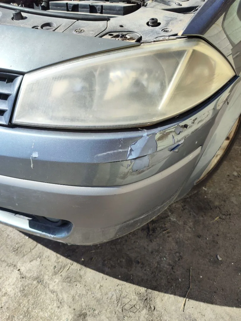 Foto de FARO IZQUIERDO RENAULT MEGANE II BERLINA 5P 1.5 dCi Diesel (101 CV / 74 KW) referencia 260604235R