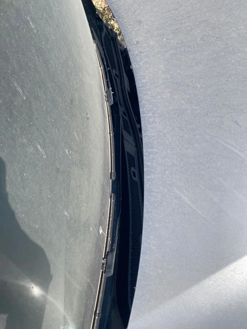 Foto de BRAZO LIMPIA DELANTERO DERECHO PEUGEOT 208 (P2) 1.2 PureTech (74 CV / 55 KW) referencia 1640636680