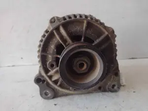 Foto de ALTERNADOR VOLKSWAGEN T4 TRANSPORTER 2.4 Diesel (78 CV / 57 KW) referencia 074903023R foto 1