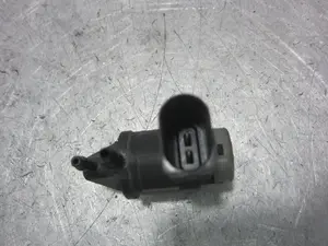 Foto de VALVULA AIRE ADICIONAL BMW SERIE 3 BERLINA (E46) 3.0 24V Turbodiesel CAT (184 CV / 135 KW) referencia 1J0906283C foto 4