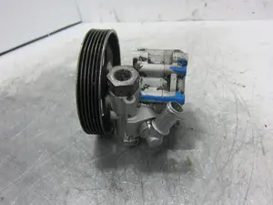 Foto de BOMBA DIRECCION PEUGEOT 407 2.0 16V HDi FAP CAT (RHR / DW10BTED4) (136 CV / 100 KW) referencia 9637000880 foto 2
