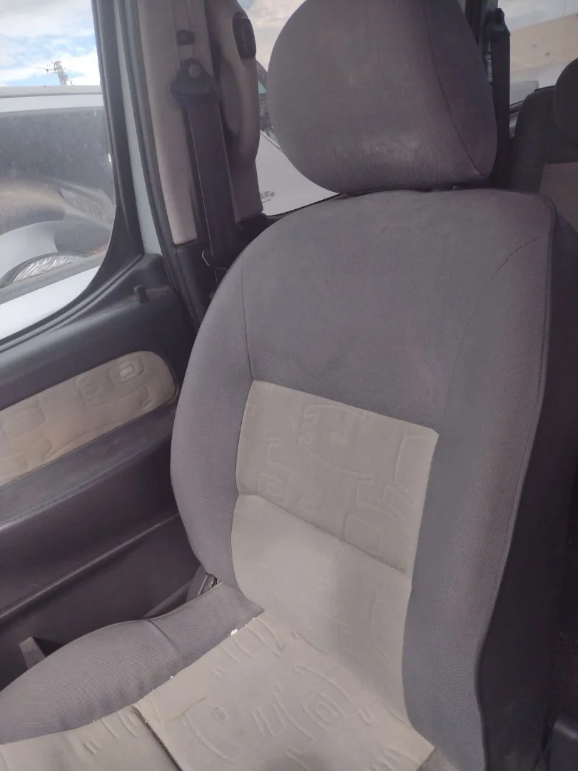 Foto de ASIENTO DELANTERO DERECHO PEUGEOT PARTNER (S2) 1.9 Diesel (69 CV / 51 KW)