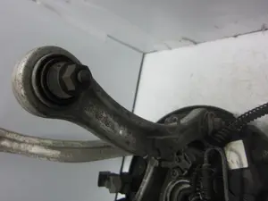 Foto de BRAZO SUSPENSION SUPERIOR TRASERO IZQUIERDO PORSCHE CAYENNE (TIPO 92A) referencia 7L0505375A