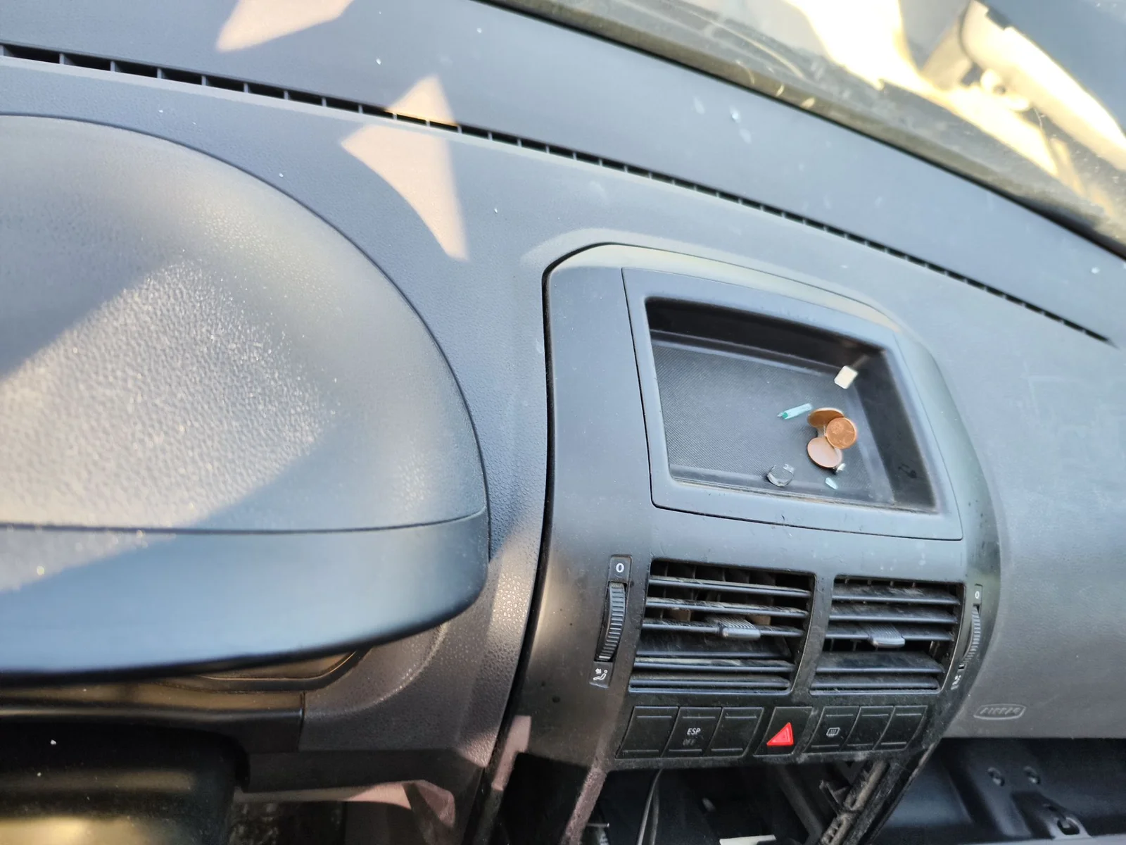Foto de CALEFACCION ENTERA NORMAL VOLKSWAGEN POLO IV (9N3) 1.9 TDI (101 CV / 74 KW)