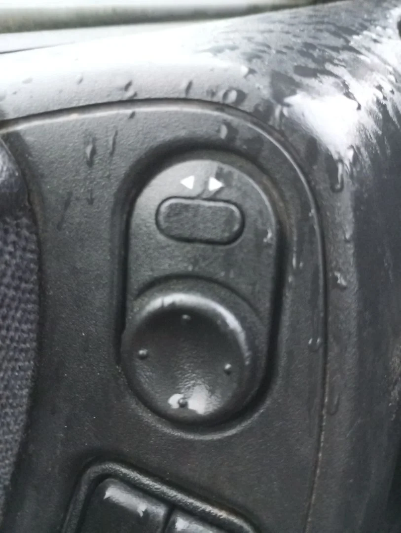 Foto de MANDO RETROVISOR OPEL ZAFIRA A 2.0 DTI (101 CV / 74 KW)