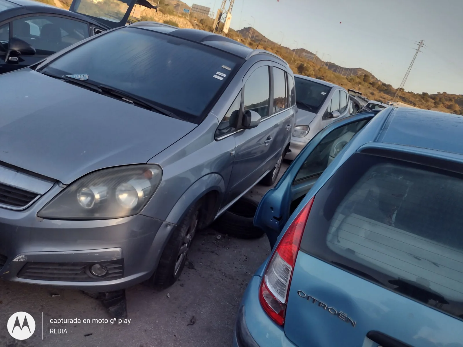 Foto de TRANSMISION DELANTERA IZQUIERDA OPEL ZAFIRA B 1.9 CDTI (120 CV / 88 KW) referencia 13109124