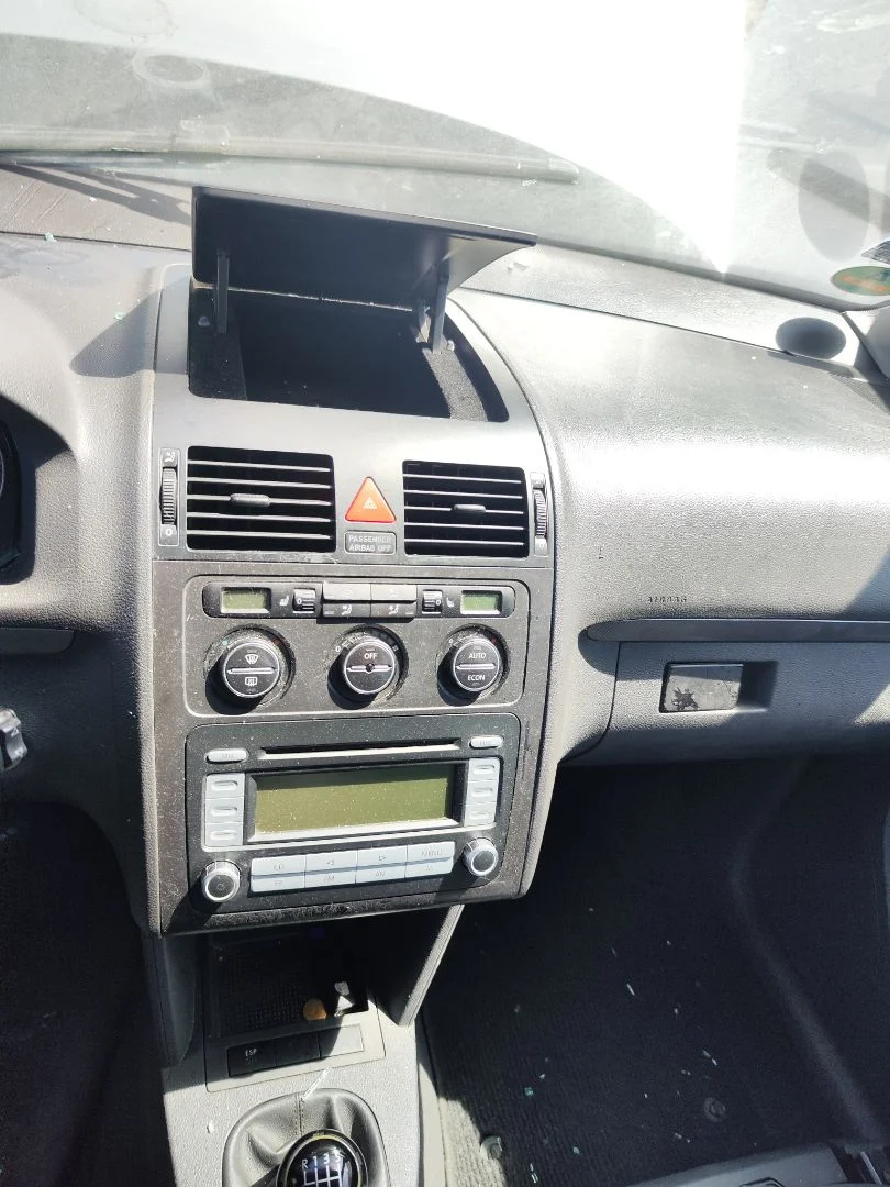 Foto de CONSOLA CENTRAL VOLKSWAGEN TOURAN (1T1) 1.9 TDI (105 CV / 77 KW)