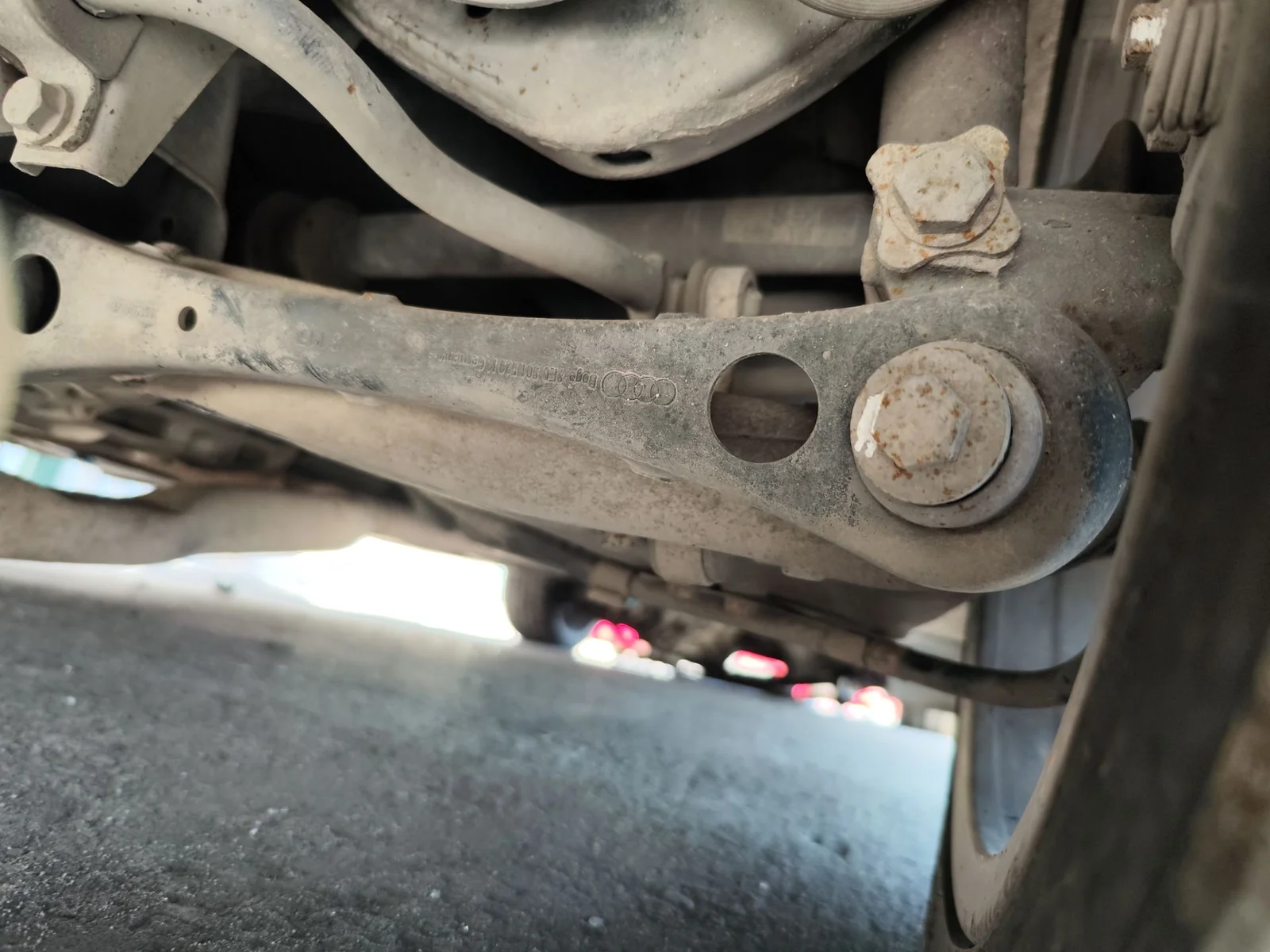 Foto de BARRA ESTABILIZADORA TRASERA AUDI A4 AVANT (8E) 3.0 V6 24V TDI (233 CV / 171 KW) referencia 8E0511409AQ