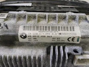 Foto de PANTALLA MULTIFUNCION BMW SERIE 7 (E65/E66) 3.0 Turbodiesel CAT (218 CV / 160 KW) referencia 8385449 foto 2