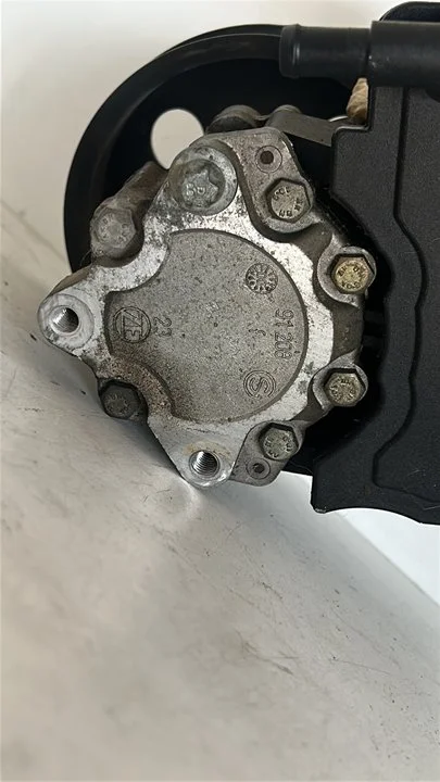 Foto de BOMBA DIRECCION CITROEN BERLINGO referencia 9636320580