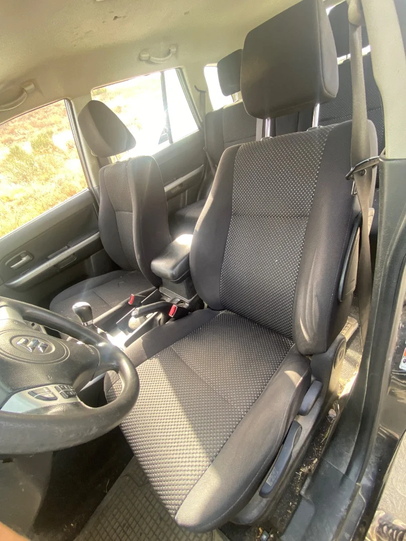 Foto de ASIENTO DELANTERO IZQUIERDO SUZUKI GRAND VITARA (JB/JT) 2.0 16V CAT (140 CV / 103 KW)