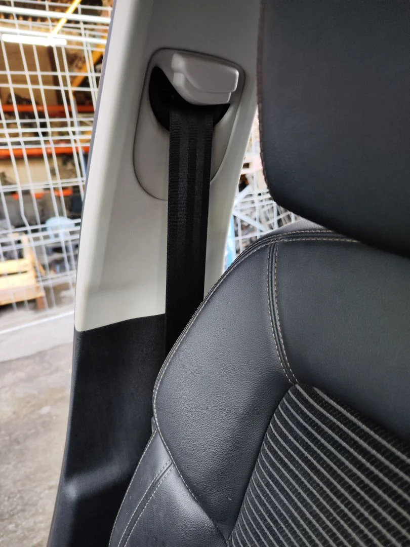 Foto de CINTURON SEGURIDAD DELANTERO DERECHO RENAULT TALISMAN SPORT TOURER 1.6 dCi Diesel FAP Energy (131 CV / 96 KW) referencia 868841834R