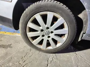 Foto de LLANTA VOLKSWAGEN PASSAT BERLINA (3C2) 2.0 TDI (140 CV / 103 KW) referencia 3C0601025BL