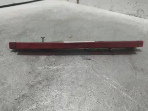 Foto de LUZ CENTRAL DE FRENO AUDI A3 (8P1) 2.0 TDI (140 CV / 103 KW) referencia 8P3945097 foto 1