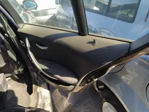 Foto de CERRADURA PUERTA TRASERA DERECHA BMW SERIE 1 BERLINA (E81/E87) 2.0 16V Diesel CAT (122 CV / 90 KW) referencia 51227202147