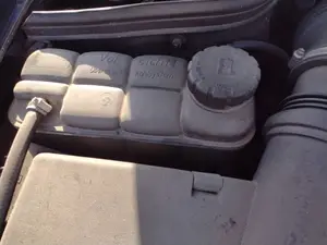 Foto de DEPOSITO EXPANSION MERCEDES-BENZ CLK (BM 208) COUPE 3.2 V6 18V CAT (218 CV / 160 KW)
