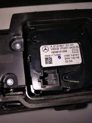 Foto de WARNING MERCEDES-BENZ CLASE E (BM 238) COUPE 2.0 CDI CAT (194 CV / 143 KW) referencia A2139056508 foto 2