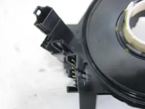 Foto de ANILLO AIRBAG BMW SERIE 5 BERLINA (E60) 3.0 Turbodiesel CAT (231 CV / 170 KW) referencia 6976394 foto 4