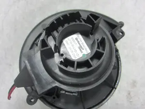 Foto de MOTOR CALEFACCION OPEL ASTRA H BERLINA 1.7 16V CDTI (101 CV / 74 KW) referencia 52407543 foto 4