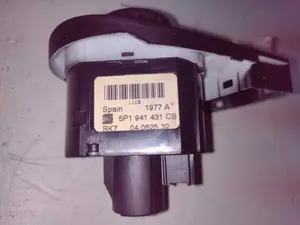 Foto de MANDO LUCES SEAT ALTEA (5P1) 1.9 TDI (105 CV / 77 KW) referencia 5P1941431CB foto 4