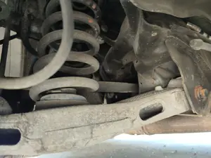 Foto de TRANSMISION TRASERA IZQUIERDA JAGUAR XE 2.0  Turbo CAT (200 CV / 147 KW)