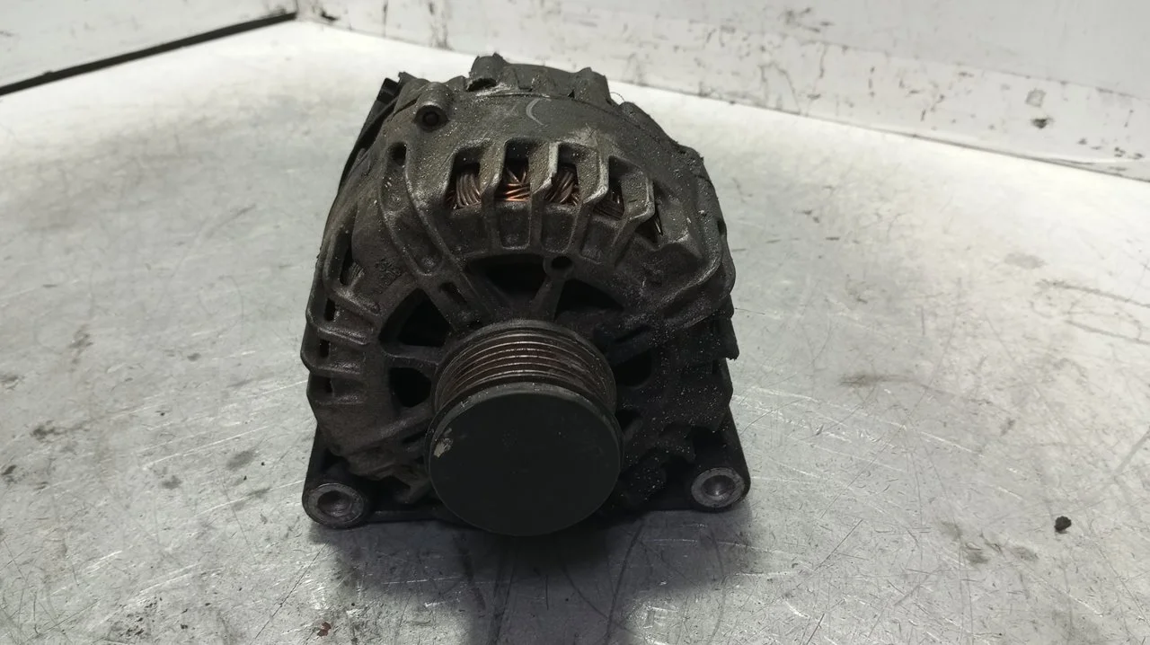 Foto de ALTERNADOR PEUGEOT 5008 1.6 HDi FAP (112 CV / 82 KW) referencia 9678048880