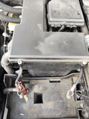 Foto de CAJA RELES / FUSIBLES LAND ROVER FREELANDER (LN) 2.0 Td4 CAT (109 CV / 80 KW)