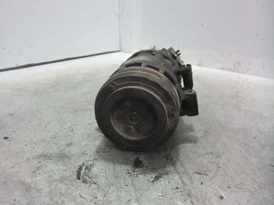 Foto de COMPRESOR AIRE ACONDICIONADO BMW SERIE 3 COMPACTO (E46) M47N204D4 referencia 64526905643