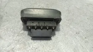 Foto de INTERRUPTOR MERCEDES-BENZ SPRINTER FURGÓN (901-904) 2.9 Turbodiesel (102 CV / 75 KW) referencia 6398200654 foto 4