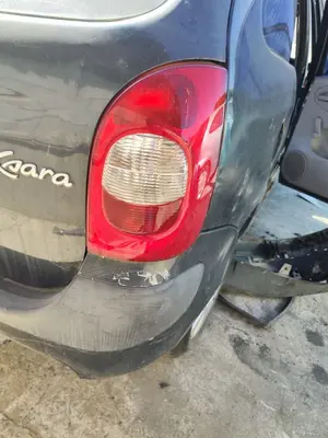 Foto de PILOTO TRASERO DERECHO CITROEN XSARA PICASSO 1.6 HDi CAT (9HY / DV6TED4) (109 CV / 80 KW)