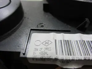 Foto de MANDO CALEFACCION / AIRE ACONDICIONADO RENAULT SCENIC II (JM) referencia 69340056 foto 6