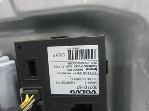 Foto de ELEVALUNAS DELANTERO DERECHO VOLVO S40 BERLINA 2.5 20V Turbo CAT (220 CV / 162 KW) referencia 8679081 foto 7