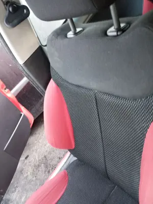 Foto de ASIENTO DELANTERO DERECHO CITROEN C2 1.4 (73 CV / 54 KW) foto 2