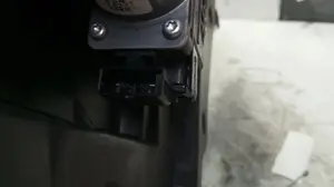 Foto de ELEVALUNAS TRASERO IZQUIERDO TESLA MODEL 3 eléctrico 258 kW (cont. 153 kW) (350 CV / 258 KW) referencia 1096622-00-K foto 2