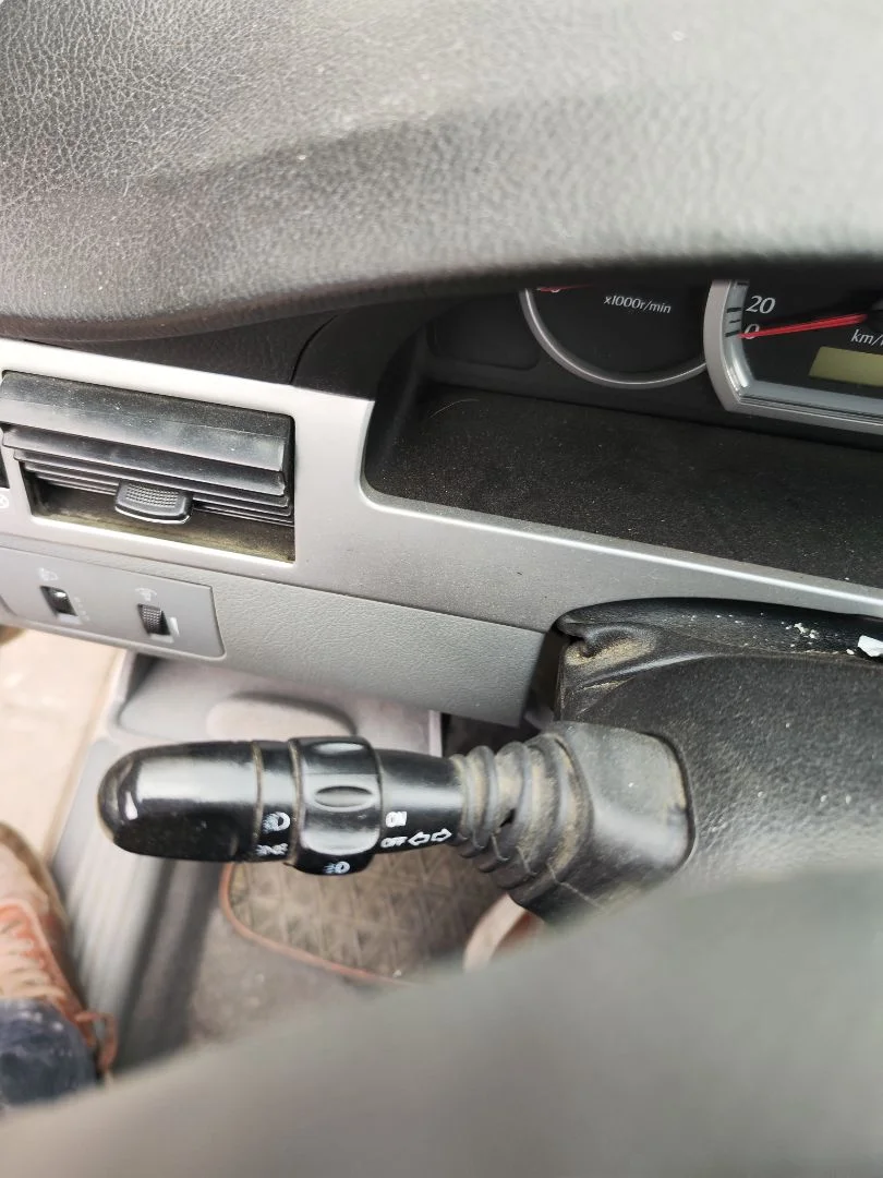 Foto de MANDO INTERMITENTES CHEVROLET LACETTI 1.6 CAT (109 CV / 80 KW)