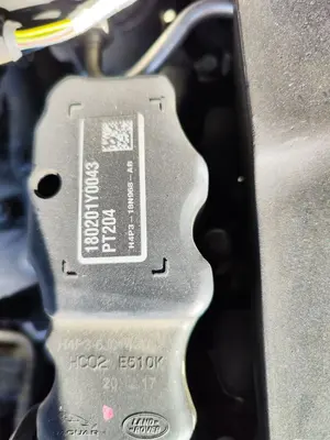 Foto de MOTOR COMPLETO JAGUAR XE 2.0 Turbo CAT (200 CV / 147 KW) referencia PT204 foto 3