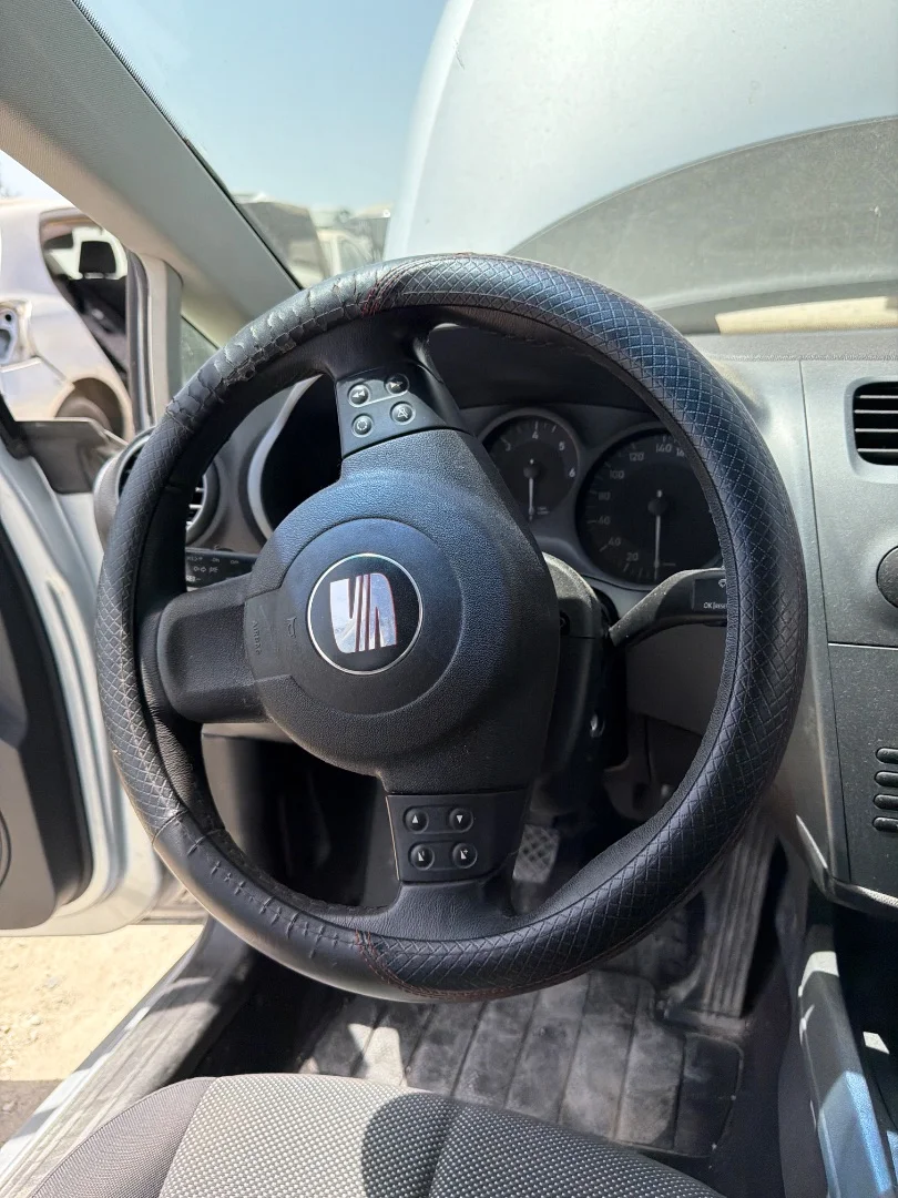 Foto de AIRBAG DELANTERO IZQUIERDO SEAT LEON (1P1)