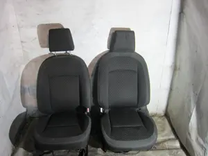 Foto de JUEGO ASIENTOS COMPLETO NISSAN QASHQAI (J10) 2.0 dCi Turbodiesel CAT (150 CV / 110 KW) foto 15