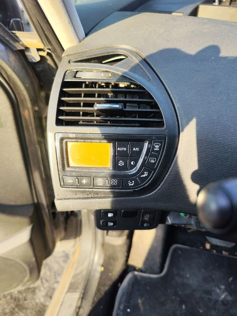 Foto de MANDO CALEFACCION / AIRE ACONDICIONADO CITROEN GRAND C4 PICASSO 1.6 16V HDi FAP (109 CV / 80 KW)