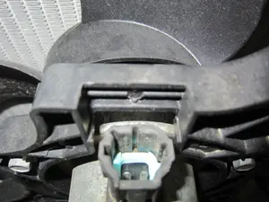 Foto de ELECTROVENTILADOR NISSAN ALMERA (N16/E) 2.2 16V Turbodiesel CAT (110 CV / 81 KW) referencia 21400HSJ00 foto 2