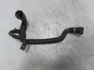 Foto de TUBO PORSCHE MACAN (95BA) referencia 95B122101A foto 2