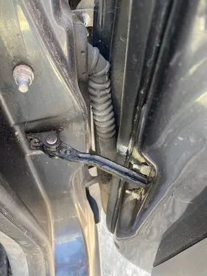 Foto de RETENEDOR PUERTA FORD FOCUS SPORTBREAK (CB4)